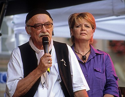 Marienplatz: Hans W. Geißendörfer und Andrea Spatzek (Lindenstraße-Darstellerin Gabi Zenker) - München