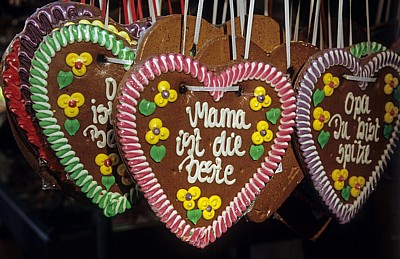 Viktualienmarkt: Lebkuchenherzen - München