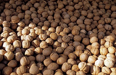 Viktualienmarkt: Walnüsse - München