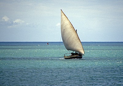 Dhau - Zanzibar Channel