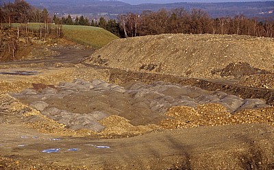 Rundwanderweg Piesberg: Kieshaufen im Steinbruch - Osnabrück