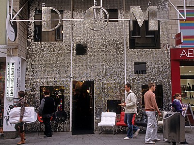 Shopping in der Ehrenstraße - Köln