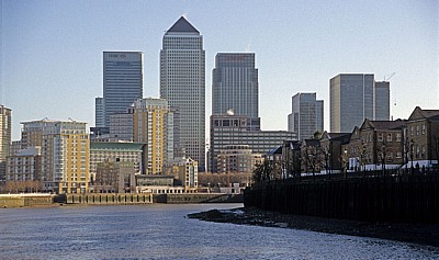 Docklands: In der Mitte HSBC Tower, One Canada Square, Citygroup Centre - London