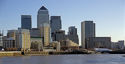 Canary Wharf: HSBC Tower, One Canada Square, Citygroup Centre - London