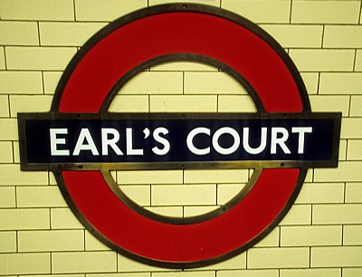 Underground-Schild: Earl's Court - London