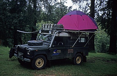 Allradfahrzeug mit Dachzelt - Vumba Mountains