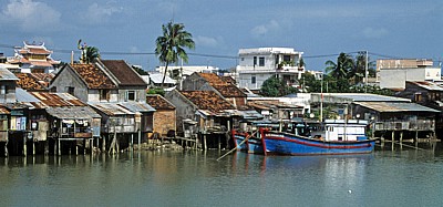 Häuser am Cai-Fluß - Nha Trang