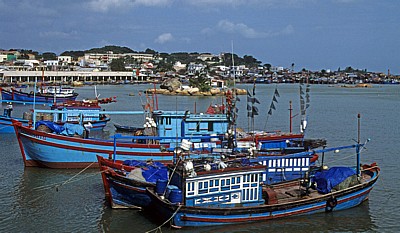 Boote auf dem Cai-Fluß - Nha Trang