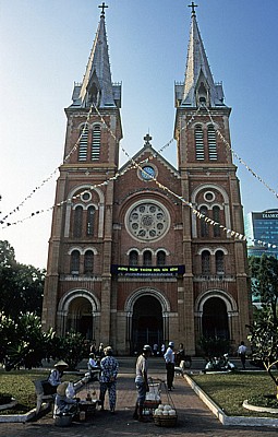 Notre Dame-Kathedrale (Nha tho Duc Ba) - Saigon