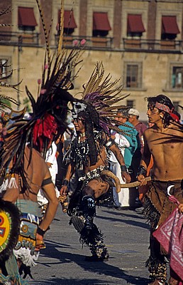 Zócalo: Indianer - Mexiko-Stadt