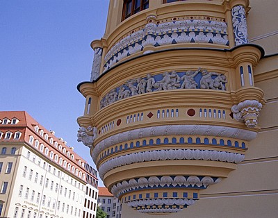 Innere Altstadt: Verzierung an einem Hauserker - Dresden