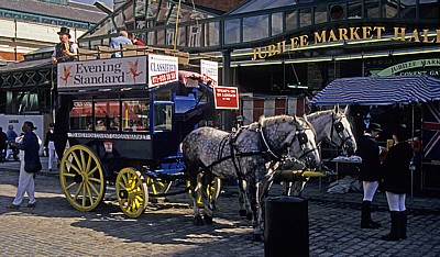 Covent Garden: Pferdekutsche  - London