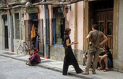 Botellón auf der Calle de Iturralde y Suit - Pamplona