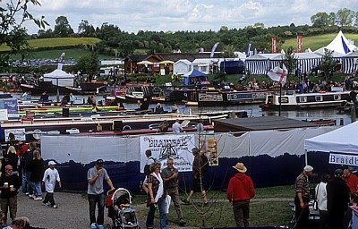 Crick Boat Show and Waterways Special Weekend - Crick