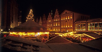 Marktplatz: Weihnachtsmarkt - Osnabrück