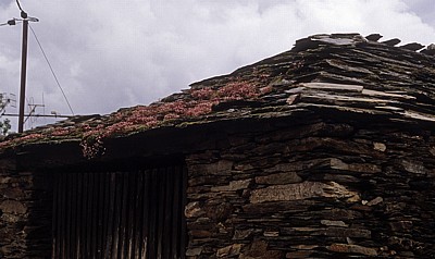 Jakobsweg (Camino Francés): Traditionelles Steinhaus - Galicia