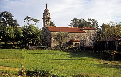 Jakobsweg (Caminho Português): Iglesia de Santa Mariña de Carracedo - Carracedo