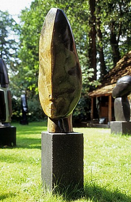 Kulturhof Westerbeck: Shona-Skulptur - Westerkappeln
