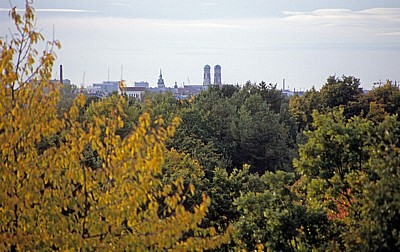 Ostpark: Blick Richtung Innenstadt - München