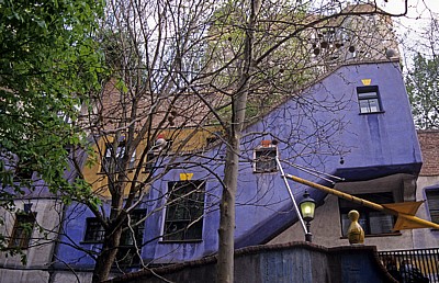 Kegelgasse: Hundertwasserhaus (Hundertwasser-KrawinaHaus) - Wien