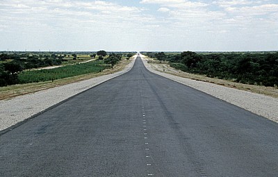 Straße Rundu - Grootfontein - Kavango