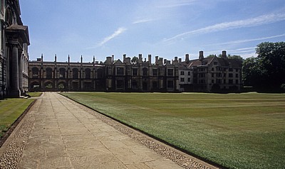 King's College: Old Lodge  - Cambridge