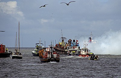 River Mersey: Sea Odyssey - Giant Spectacular (Royal de Luxe)  - Liverpool