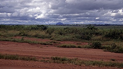 Fahrt Kamuzu Dam - Lilongewe: Landschaft - Central Region