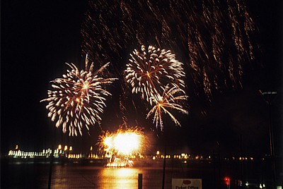 Pier Head: Feuerwerk über dem River Mersey - Liverpool