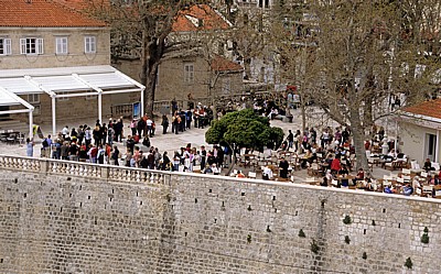 Stari Grad (Altstadt): Blick von der Stadtmauer - Alltagsleben - Dubrovnik