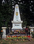 Wiener Zentralfriedhof: Ehrengrab: Ludwig van Beethoven - Wien