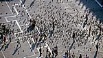 Blick vom Campanile: Tauben und Touristen auf dem Piazza San Marco - Venedig