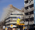 Tegernseer Landstraße (Mittlerer Ring): Sprengung des Agfa-Hochhauses - München