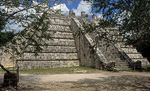 Tumba del Gran Sacerdote (Grab des Hohepriesters) - Chichén Itzá