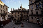 Altstadt: Praza das Praterías - Fonte dos Cabalos (Pferdebrunnen) - Santiago de Compostela