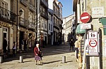 Jakobsweg (Camino Francés): Porta do Camiño - Santiago de Compostela