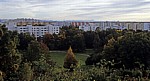 Ostpark:  Blick auf Neuperlach und die Bayerischen Alpen - München
