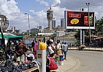 Kigamboni Ferry Terminal (Fähranleger): Warten auf die Fähre - Daressalam