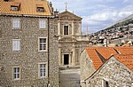 Stari Grad (Altstadt): Blick von der Stadtmauer - Crkva Sveti Ignacija u Dubrovniku (Jesuitenkirche St. Ignatius) - Dubrovnik
